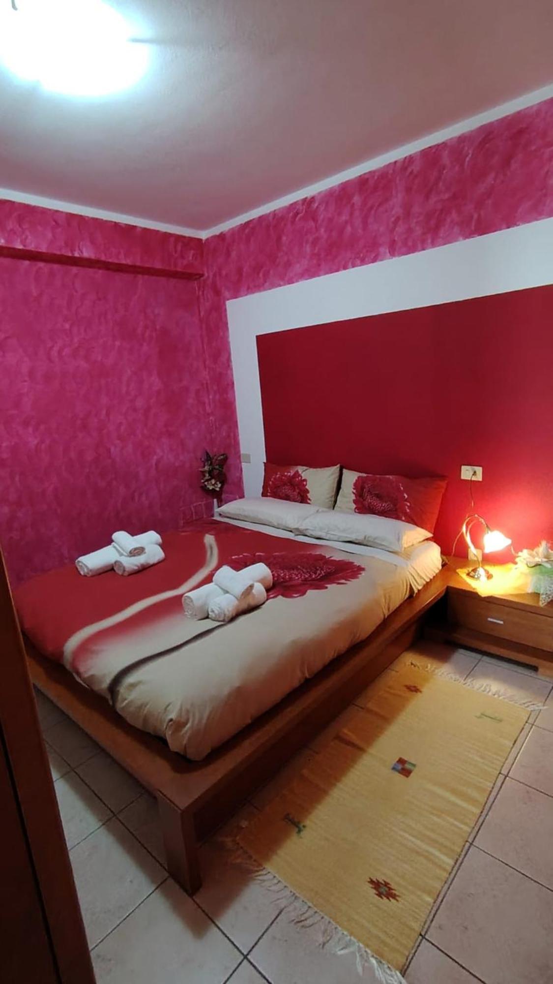 Casa Arcobaleno On Via Francigena Daire Gambassi Terme Dış mekan fotoğraf